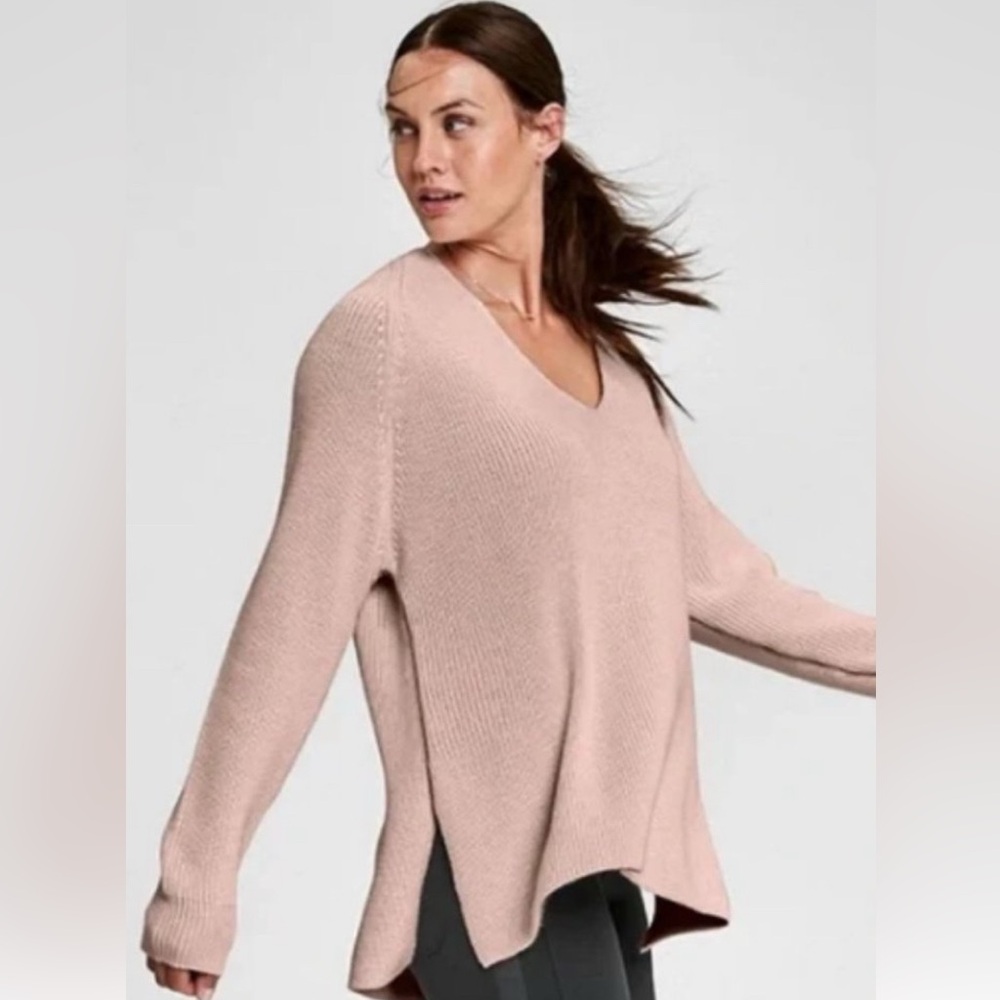 Athleta Switchback Pullover V-Neck Sweater Nouveau Rose Size S